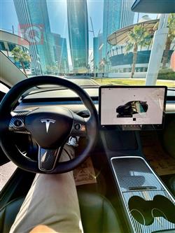 تسلا موديل 3